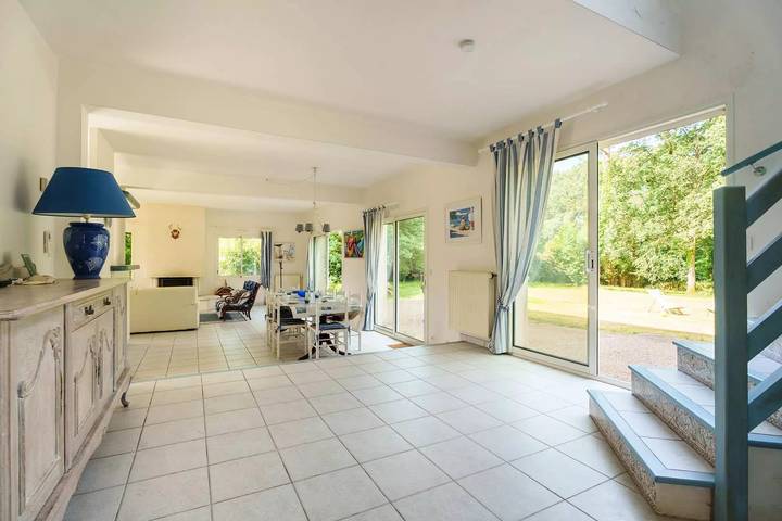 Location de vacances pour 8 personnes, avec jardin à Crach - 4