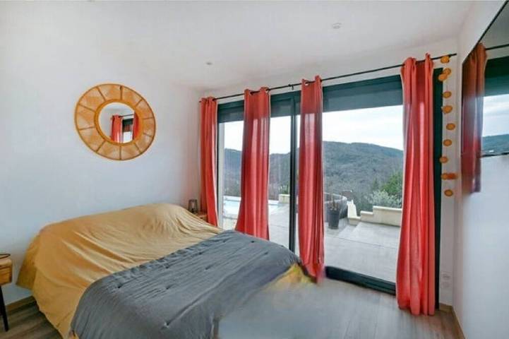 Location de vacances pour 8 personnes, animaux acceptés à Saint-Paul-la-Coste - 2