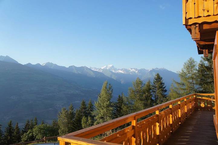 Chalet pour 14 personnes, avec jacuzzi et jardin - 1