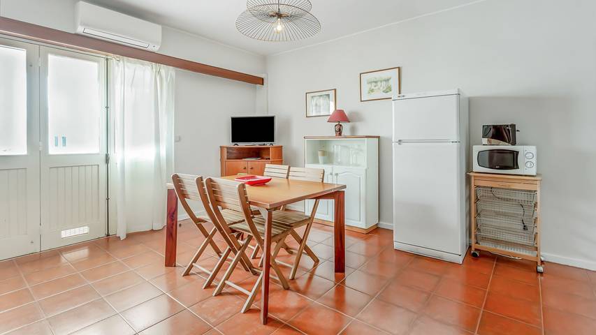 Apartamento entero, Apartamento de vacaciones para 4 personas con balcón in Vilamoura, Quarteira