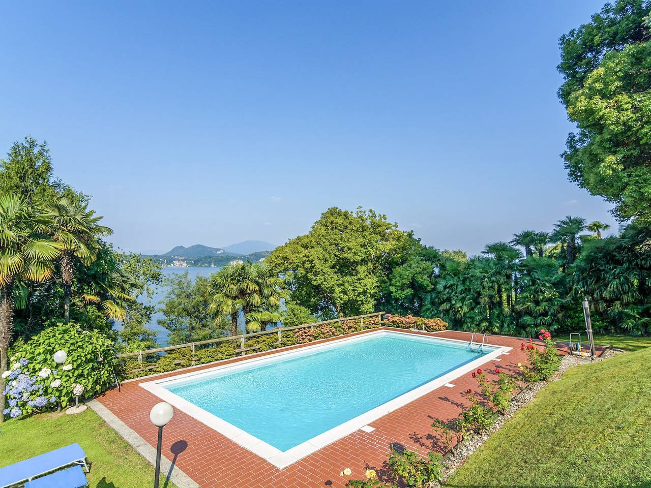 Hel leilighet, Ferieleilighet for 6 personer med terrasse in Stresa, Comune di Stresa