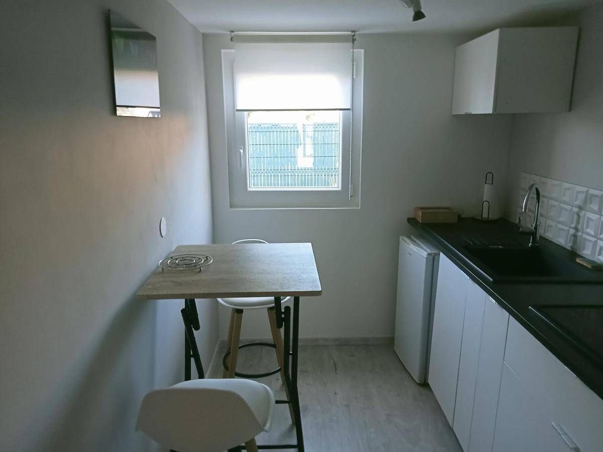 Entire apartment, L'escapade in Fontvieille, Arles region