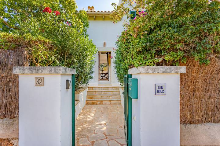 Ferienhaus für 8 Personen, mit Terrasse und Garten in Cala Mondrago - 3