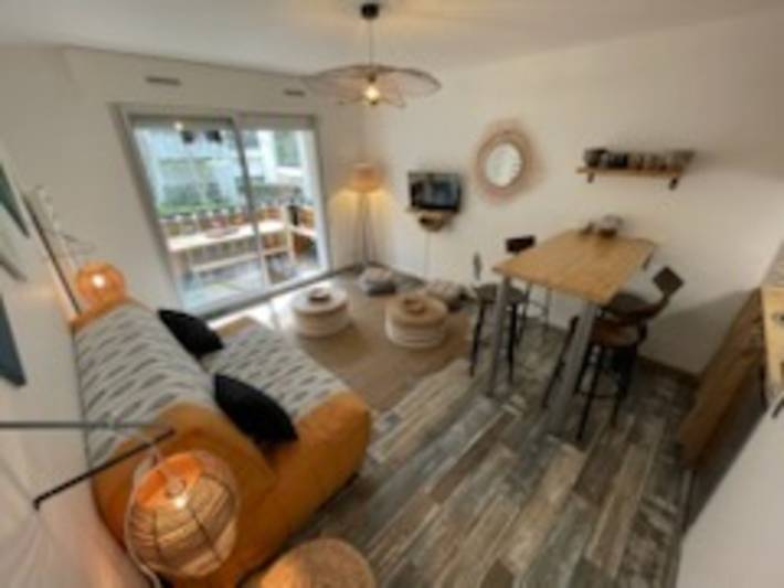 Estudio entero, Estudio retro en Saint-Georges-de-Didonne - Playa a 5 min, terraza, parking y tenis in Saint-Georges-de-Didonne, Region de Rochefort