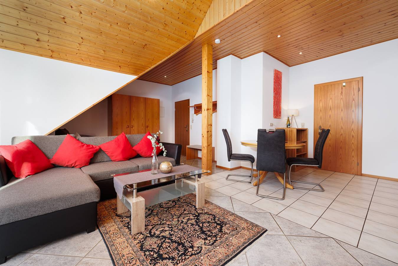 Ganze Wohnung, Apartment Spittelsberg mit Balkon und Wi-Fi in Bodman-Ludwigshafen, Obersee (Bodensee)