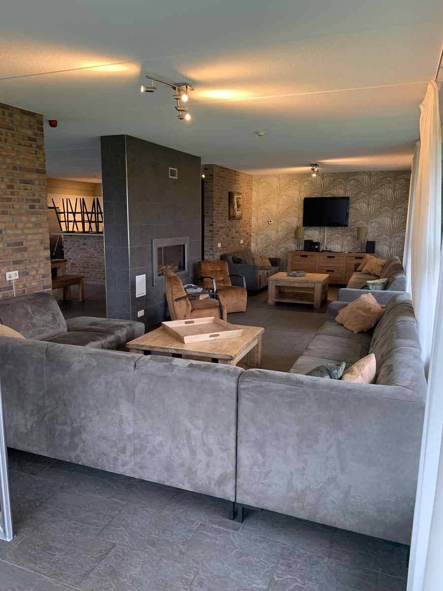 Luxury group accommodation for 40 people with free internet. in Ossenzijl, Parque Nacional Weerribben-Wieden