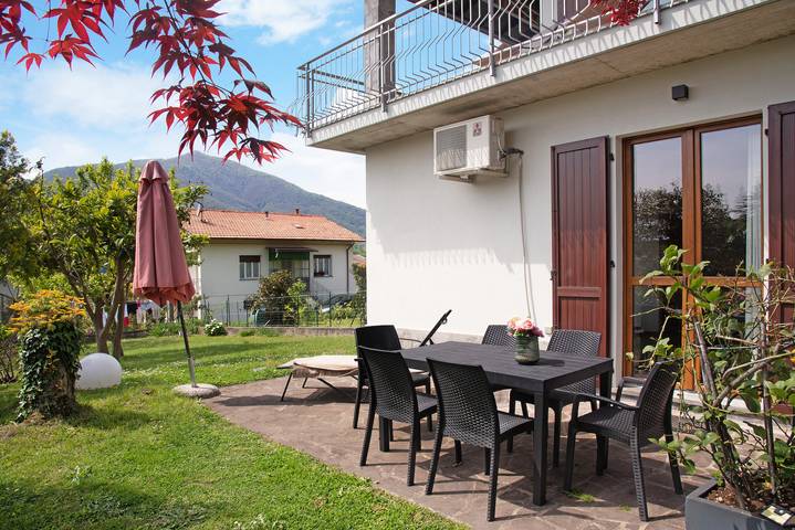 Ferienwohnung für 5 Personen, mit Garten in Maccagno con Pino e Veddasca - 4