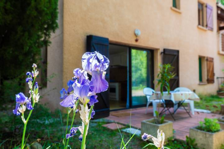 Ferienwohnung für 4 Personen, mit Garten, mit Haustier in Alpes-de-Haute-Provence - 2