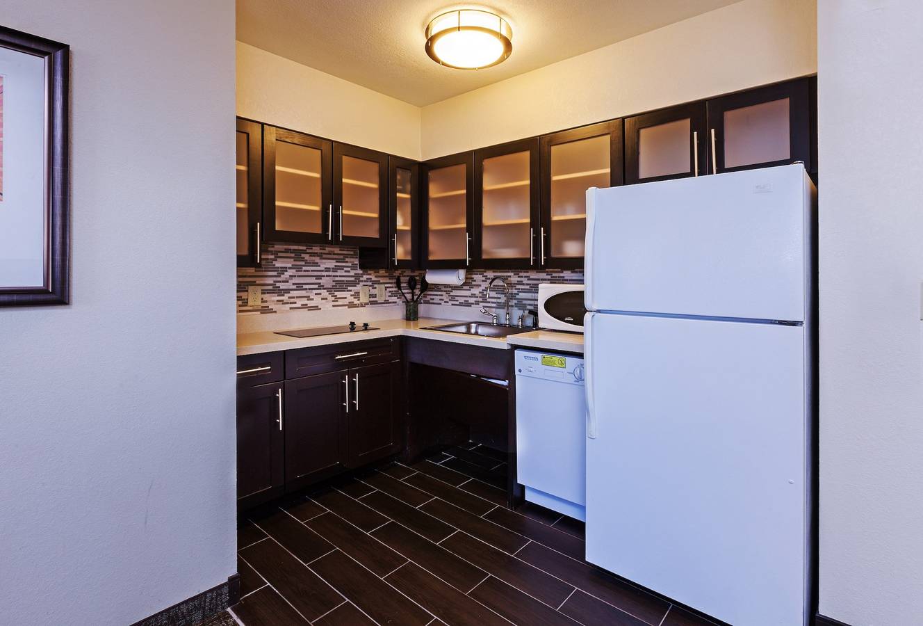 Entire studio, Staybridge Suites Tulsa-Woodland Hills, Ok in Tulsa, Tulsa County