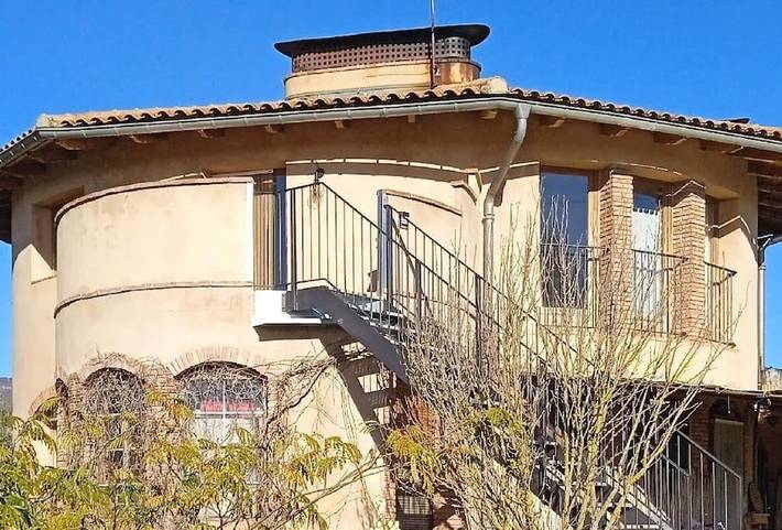 Apartamento de vacaciones para 4 personas, con vistas además de terraza y jardín en Tierra Estella