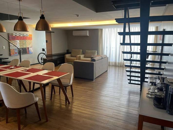 Casas e apartamentos de temporada para 2 pessoas, com piscina e sauna e ainda vista em Belém