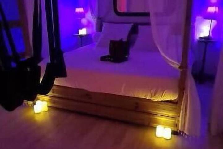 Gîte pour 2 personnes, avec jardin à Montfaucon (France) - 4