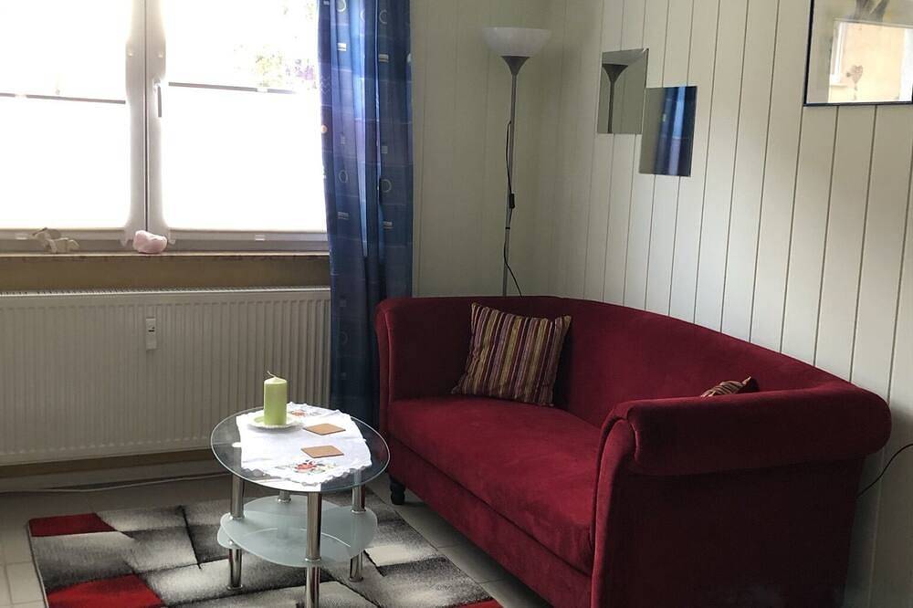 Ganze Wohnung, Gemütliches Feriendomizil (38 qm) - nah zur Stadt und doch im Grünen in Alzenau, Spessart-Mainland