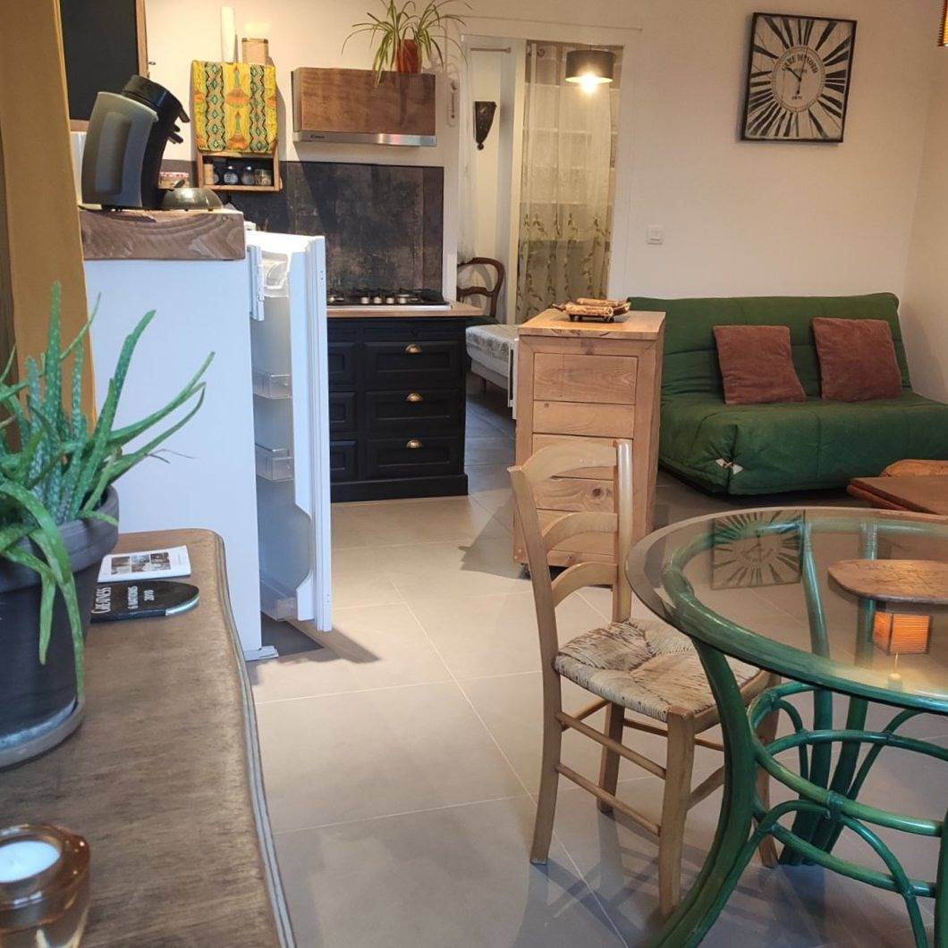 Appartement entier, Appartement Rdc Tranquille en Ville in Tarare, Région de Villefranche-sur-Saône