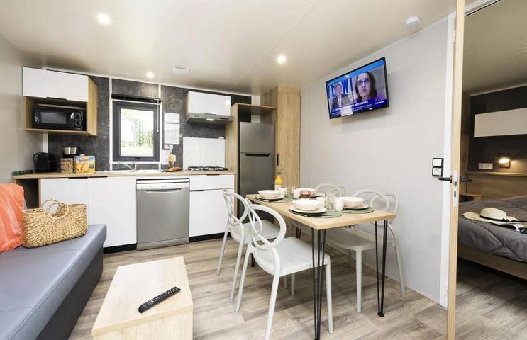 Location de vacances pour 4 personnes, avec Bassin pour enfant et Piscine à Lamothe-Fénelon - 4