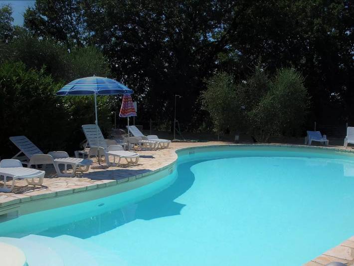 Ferienwohnung für 4 Personen, mit Garten und Pool