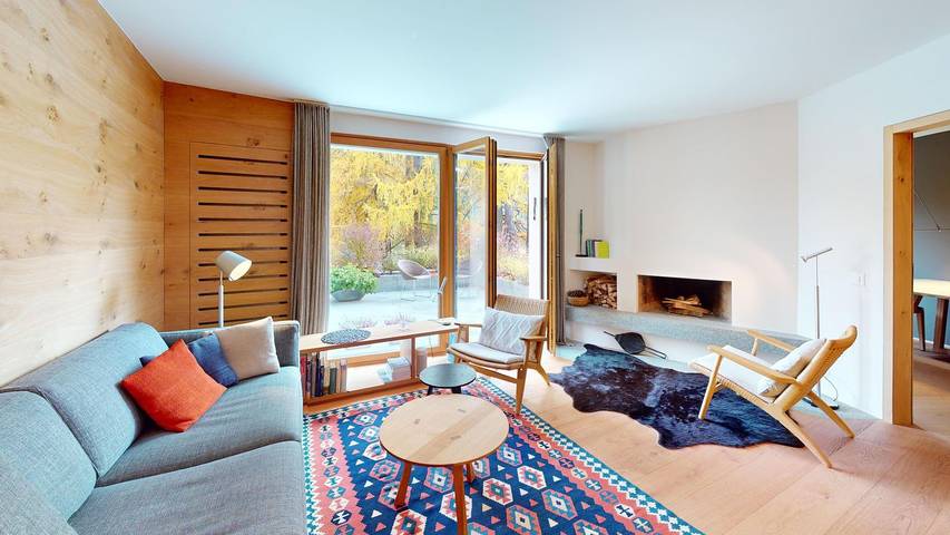 Ferienwohnung für 2 Personen, mit Terrasse und Garten sowie Ausblick in Zuoz