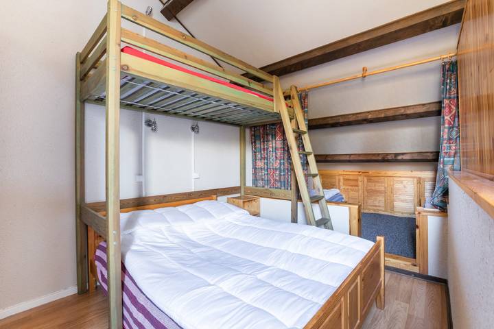 Gîte pour 5 personnes, avec balcon dans La Joue du Loup - 4