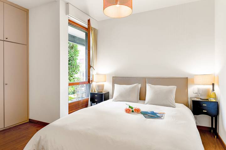 Appartement entier, Casa Rinetta with Patio and A/C in Lugano, Lac de Lugano