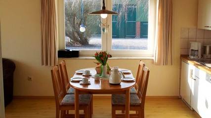 Ferienhaus für 5 Personen, mit Garten und Terrasse in Altjellingsdorf