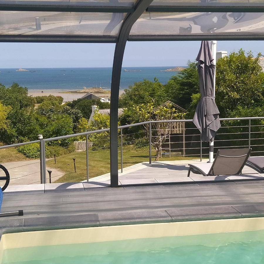 Maison de Vacances vue mer in Carantec, Ceinture Dorée