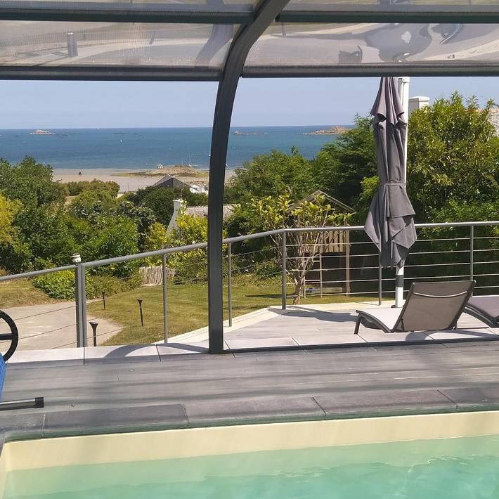 Villa pour 8 personnes, avec piscine ainsi que vue et jardin à Carantec - 4