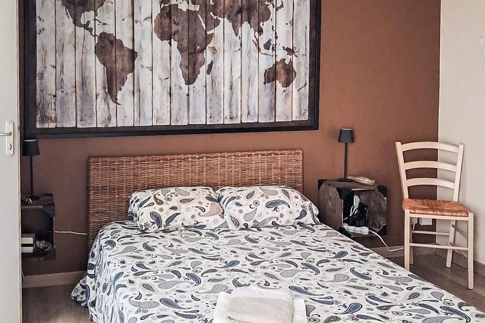 Gorgeous home in Collias in Collias, Nimes region