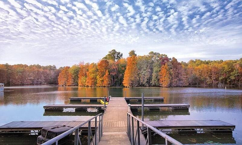 Vacation rental for 6 people, with pool and yard as well as balcony in Lake Marion