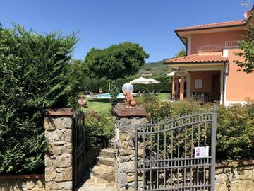 Casa Vacanza per 11 Persone in Loro Ciuffenna, Valdarno, Foto 4