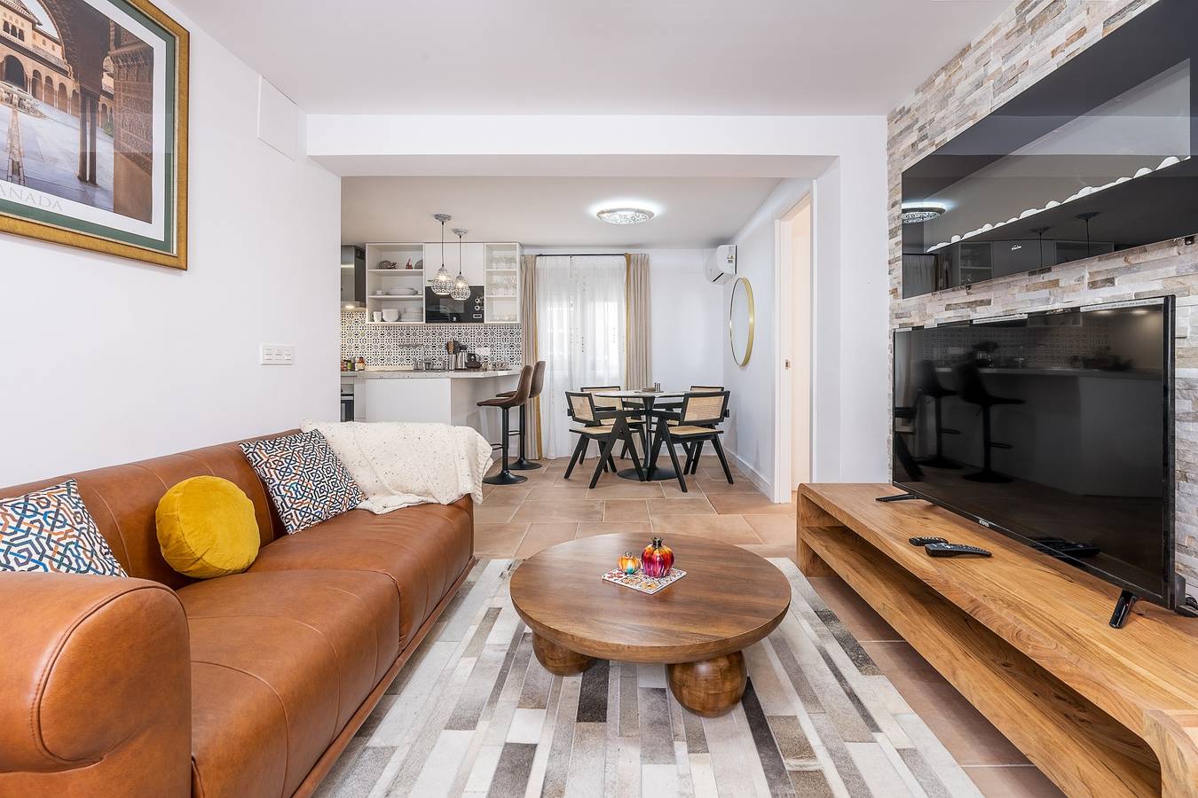 Apartamento entero, Casa al Andalus: Elegante, Serena y Exclusiva Vivienda en el Centro con Wifi y Aire Acondicionado in Granada, Provincia de Granada
