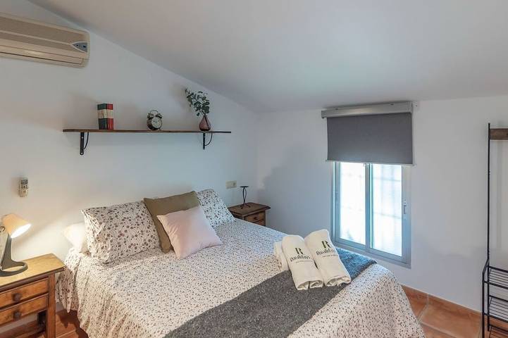 Location de vacances pour 8 personnes, avec jardin à Casabermeja - 4