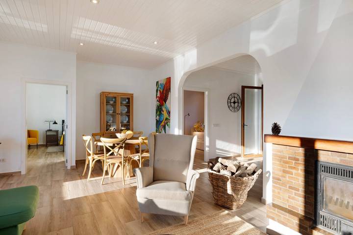 Casa de vacaciones 'Casa Camino La Estrella' con vistas a la montaña, Wi-Fi y aire acondicionado in Breña Alta, La Palma Sur