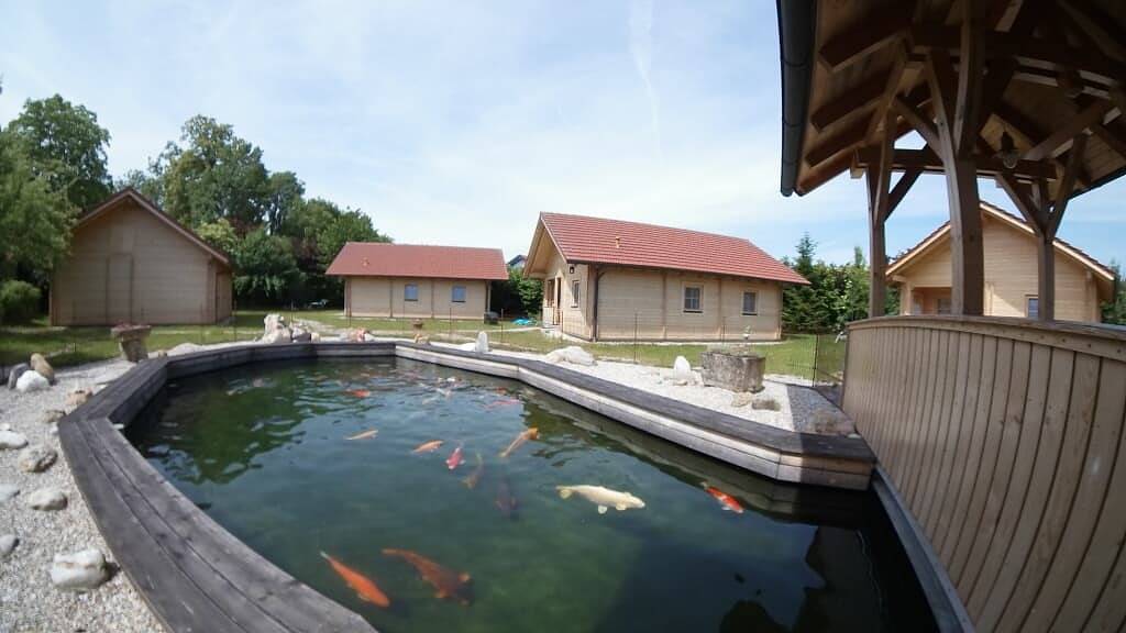Sepp's Ferienhaus - Holzhaus mit Terrasse und Liegewiese in Kirchham, Ostbayern