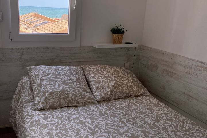 Appartement entier, Appartement T2, face à la mer in Frontignan, Côte méditerranéenne (France)