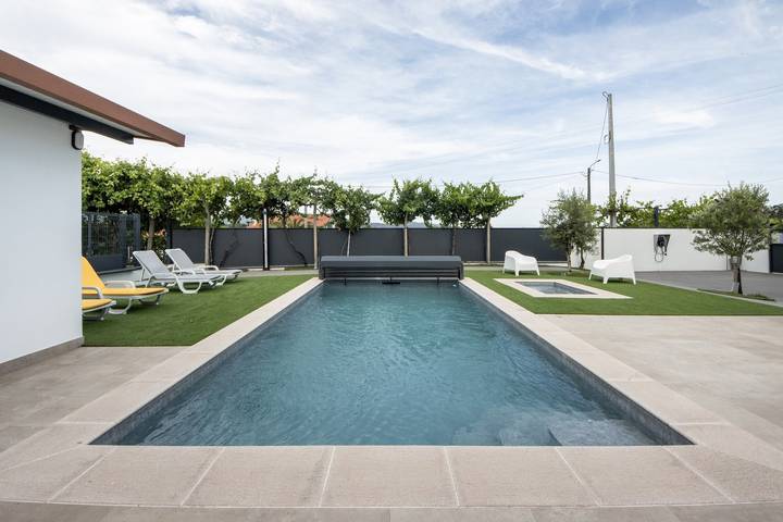 Entire studio, Olive Studio 4 – Perfect Stay Near the Magic Mountains in Arões, Aveiro District
