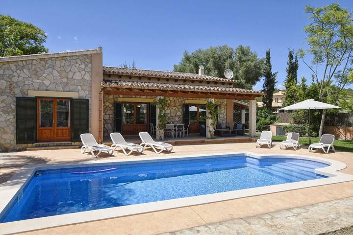 Casa de vacaciones 'Correfoc' con piscina privada, Wi-Fi y aire acondicionado in Crestatx, Sa Pobla