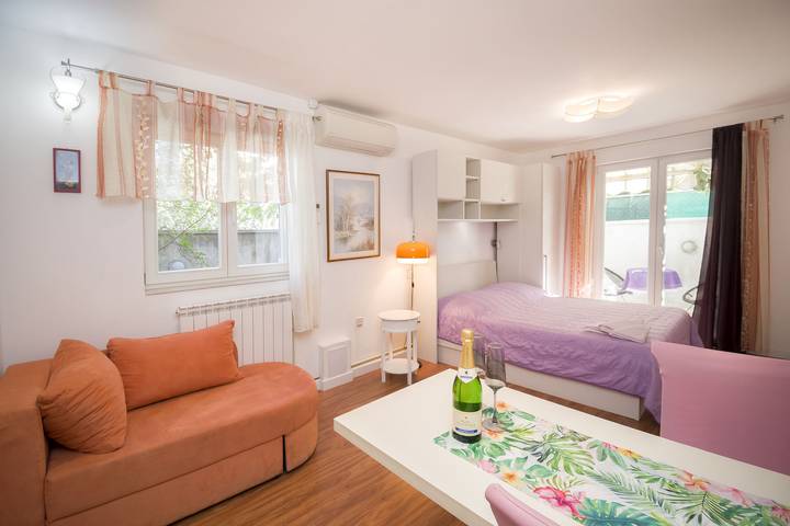 Ganzes Studio, Apartment Ljubica in Vodice, Šibenik-Knin