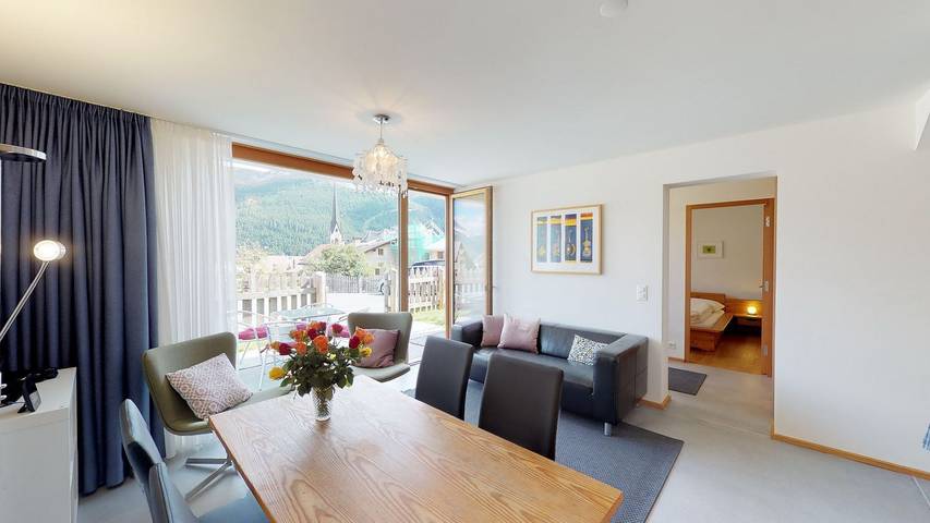Ferienwohnung für 4 Personen, mit Terrasse in Zuoz - 2