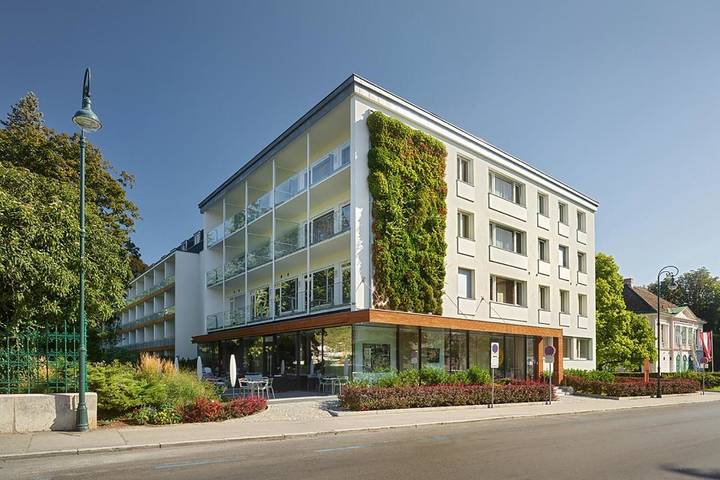 Hotel für 2 Personen, mit Sauna und Ausblick sowie Garten in Baden bei Wien