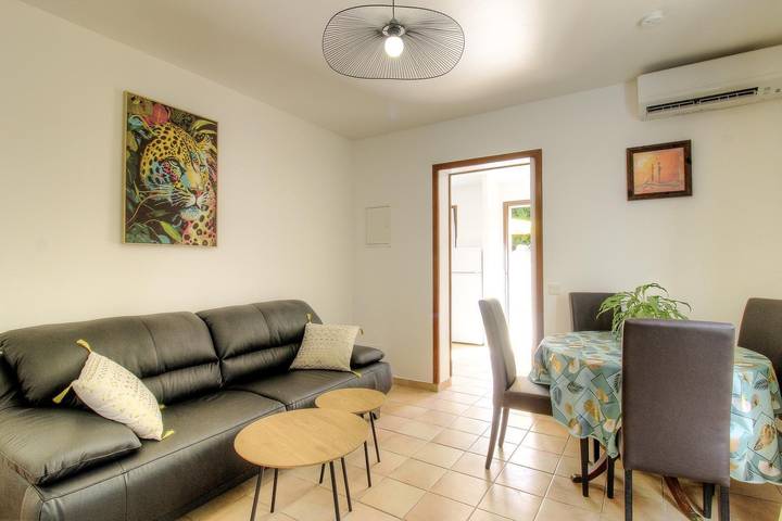Gîte pour 2 personnes, avec Terrasse dans Sagone - 4