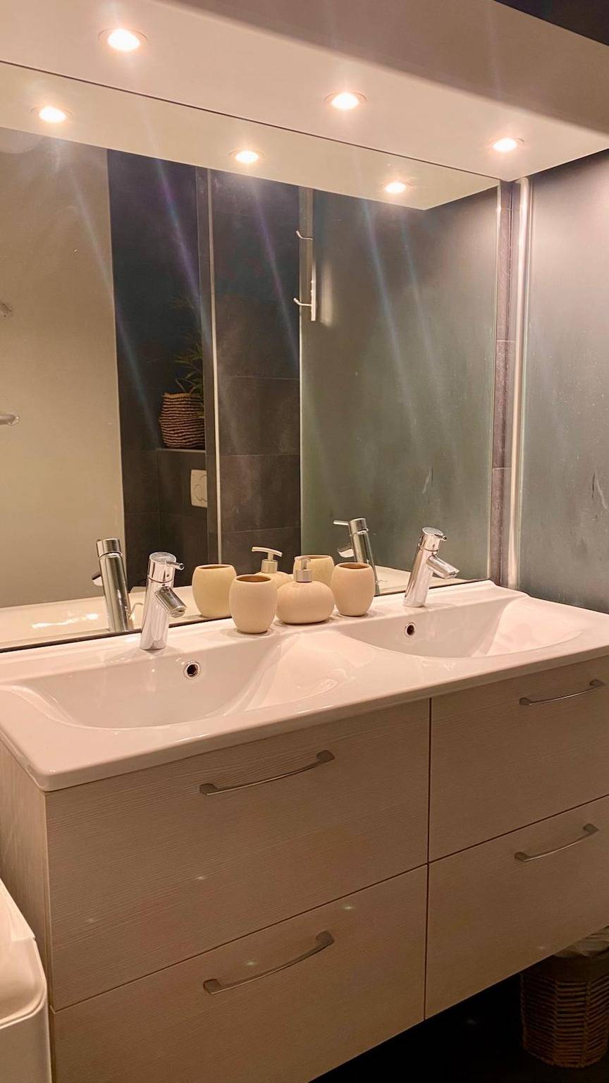 Appartement 'Le Castel' met uitzicht op het meer en privéterras, foto 9