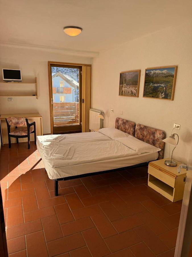 Gîte pour 5 personnes, avec sauna et terrasse ainsi que piscine et vue dans Passo Del Tonale - 4