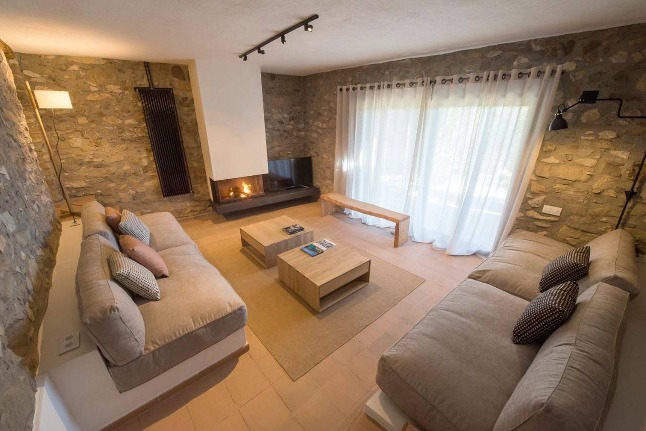 Apartment with Mountain View in Osor, Girona Provinz