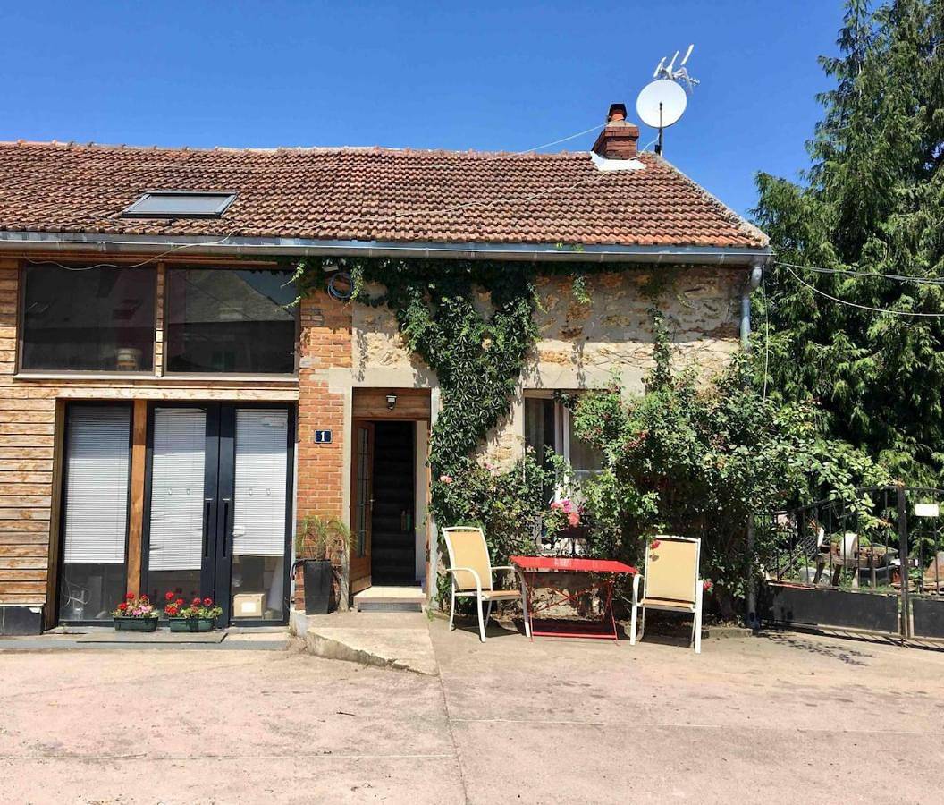 Appartement entier, Apartment Saclay 2 near Hec, Versailles in Saclay, Essonne