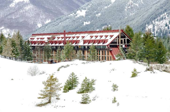 Hotel für 2 Personen, mit Sauna und Whirlpool sowie Pool und Garten - 1