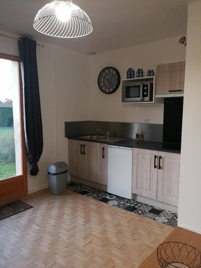 Location de vacances pour 4 personnes, avec piscine et jardin à Frontenac - 3