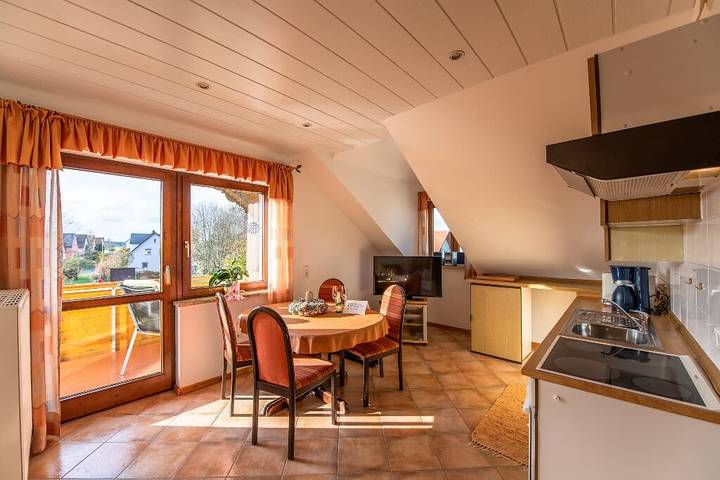 Ferienwohnung für 2 Personen, mit Balkon und Balkon/Terrasse sowie Garten in Moosbach - 4