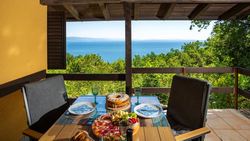 Villa für 4 Personen, mit Terrasse und Garten in Opatija Riviera - 3