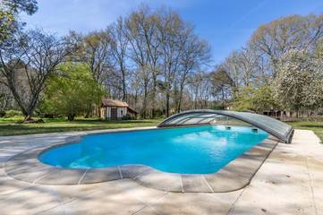 Maison d’hôte pour 5 personnes, avec vue ainsi que jardin et piscine à Lacquy