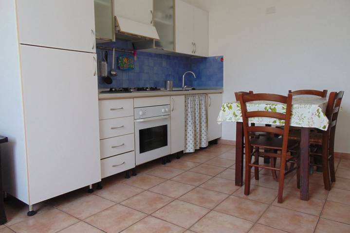 Appartamento intero, S241 - Sirolo, bilocale  completamente ristrutturato in Sirolo, Riviera del Conero